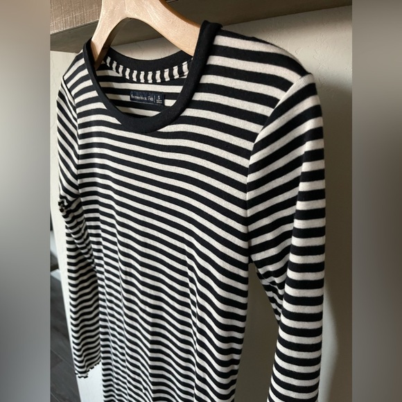 Abercrombie & Fitch Striped Long Sleeve Shirt Dress with lettuce hem, size S••• - Picture 7 of 13